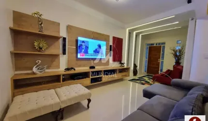 Casa (térrea na rua) 3 dormitórios/suite, cozinha planejada