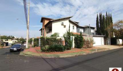 Casa (sobrado na  rua) 3 dormitórios/suite
