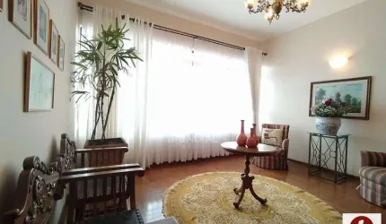Casa (sobrado na  rua) 3 dormitórios/suite, cozinha planejada