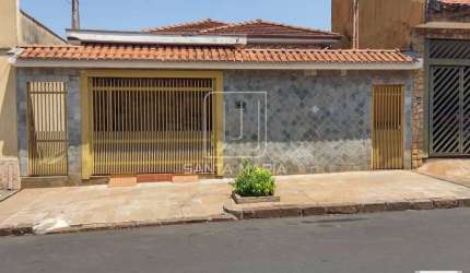Casa (térrea na rua) 3 dormitórios, cozinha planejada