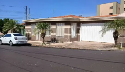 Casa (térrea na rua) 2 dormitórios/suite, cozinha planejada