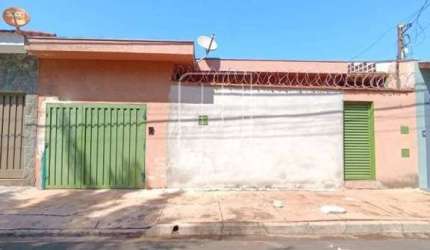 Casa (térrea na rua) 2 dormitórios, cozinha planejada