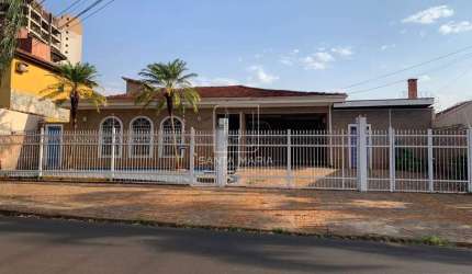Casa (térrea na rua) 3 dormitórios/suite, cozinha planejada
