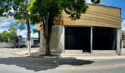 Sala comercial à venda no Centro, Suzano  por R$ 990.000