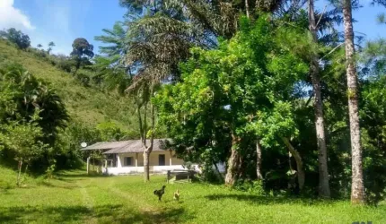 Chácara / sítio à venda no Iporanga, Juquiá  por R$ 400.000