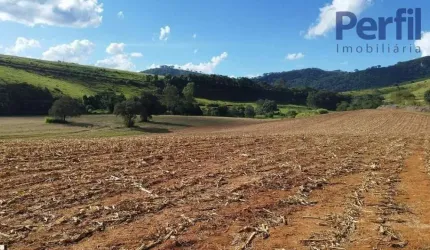Chácara / sítio à venda no Centro, Soledade de Minas  por R$ 850.000