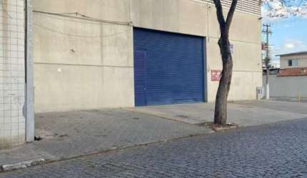 Sala comercial à venda na Vila Amorim, Suzano  por R$ 3.000.000