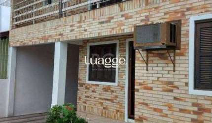 Casa para Venda - 320m², 4 dormitórios, 2 vagas - Vila Nova