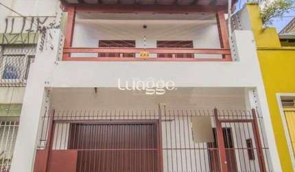 Casa para Venda - 440m², 3 dormitórios, sendo 2 suites, 2 vagas - Cidade Baixa