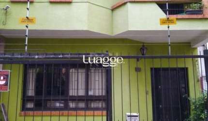 Casa para Venda - 265m², 5 dormitórios, sendo 2 suites, Floresta