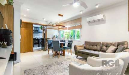 Na Rua Barão do Gravataí: Apartamento de 2 Dormitórios com Suíte e Churrasqueira, em estado de novo e LINDO, vaga de garagem.