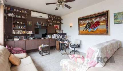 casa de 4 dormitórios no bairro cavalhada