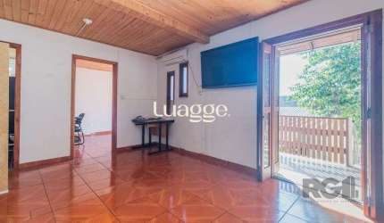 Casa com 4 dormitórios no bairro Santa Maria Goretti