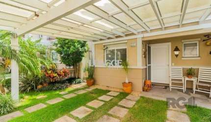 Casa em Condomínio, 157m², 4 dormitórios, 2 vagas no bairro Sarandi