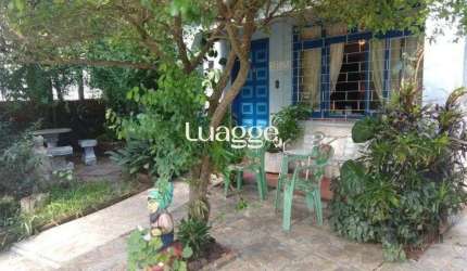 Casa com 3 dormitórios no bairro Sarandi