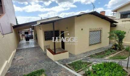 Casa com 3 dormitórios no bairro Sarandi