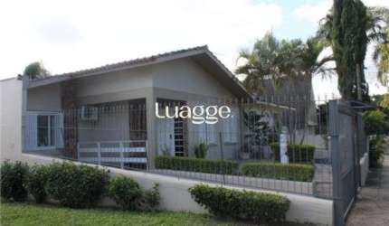 Casa para Venda - 200m², 4 dormitórios, sendo 1 suites, 3 vagas - Ipanema