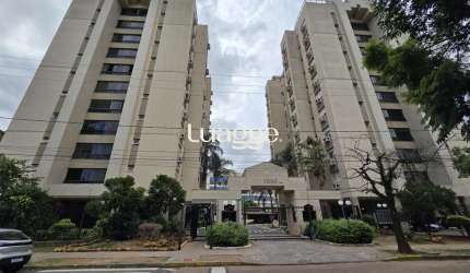 Apartamento em Azenha