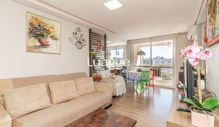 Apartamento à venda no bairro Passo D'areia em Porto Alegre/RS