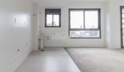 Apartamento para Venda - 38.92m², 1 dormitório, 1 vaga - Tristeza