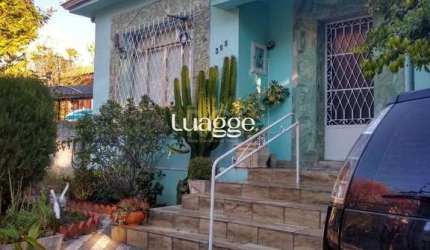 Casa para Venda - 165m², 2 dormitórios, 4 vagas - Menino Deus