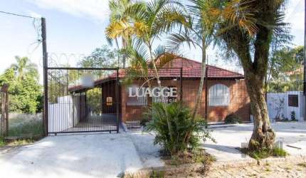 Casa para Venda - 200m², 3 dormitórios, 2 vagas - Cavalhada