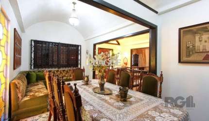 Casa de esquina.