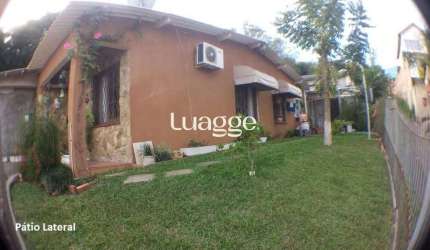 Ótima casa 3 dormitórios sendo 1 suíte e Salão de Festas