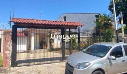Casa 4 dormitórios I vaga 8 carros I Bairro Camaquã