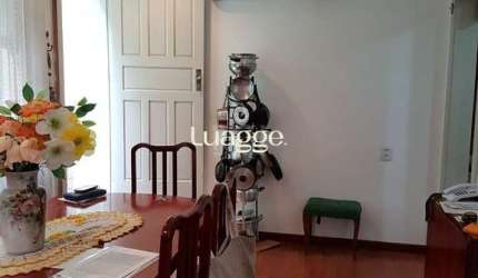 Casa para Venda - 250m², 5 dormitórios, 5 vagas - Jardim Botânico