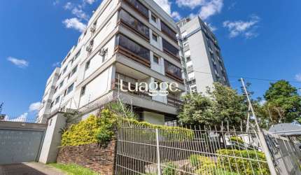 Cobertura no bairro Petrópolis de 3 dormitórios terraço e 2 vagas