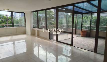Apartamento em Mont Serrat