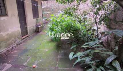 Casa para Venda - 85m², 3 dormitórios, 1 vaga - Petrópolis