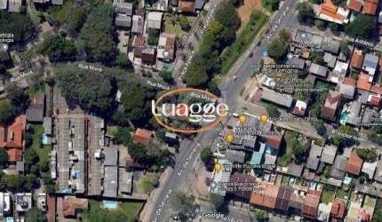 Terreno em Porto Alegre, no bairro Guarujá, à venda.