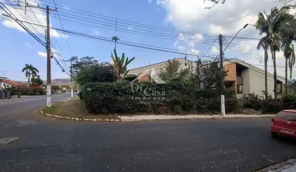 Casa com 3 dormitórios à venda, 508 m² por R$ 1.700.000,00 - Vila Santista - Atibaia/SP
