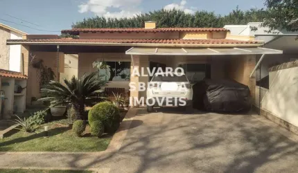 Casa térrea com 3 dormitórios 01 suíte e piscina à venda no Condomínio Portal da Vila Rica em Itu SP 330 m2