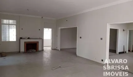 Casa comercial ampla no Centro de Itu SP perfeita para clínicas, consultórios, laboratórios ou escolas em das ruas principais de Itu SP