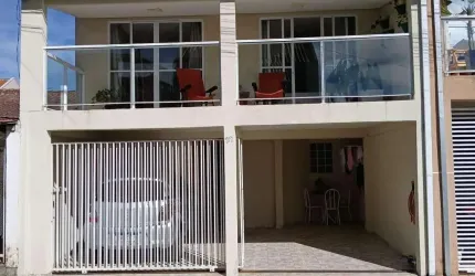 Sobrado para Venda em Curitiba, Campo Comprido, 3 dormitórios, 2 banheiros, 2 vagas