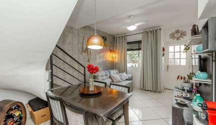 Casa com 2 Dormitórios e Planejados em Condomínio Fechado - Jardim Jaraguá, Km 22 da Rodovia Anhanguera