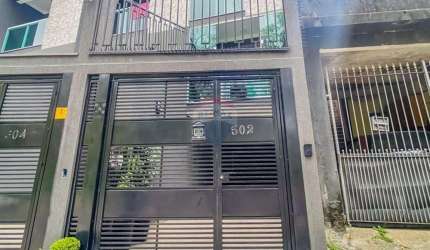 CASA  A VENDA
