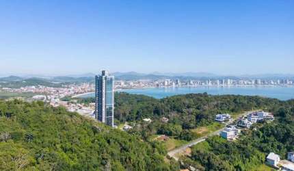Apartamento 3 suítes vista mar em Penha