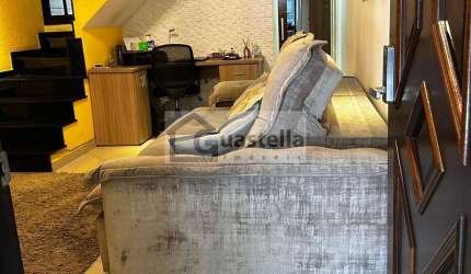 Casa Sobrado à Venda em Jardim Thelma - 3 Dormitórios por R$689k