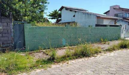 Terreno à Venda no Bairro Carianos, Florianópolis !!