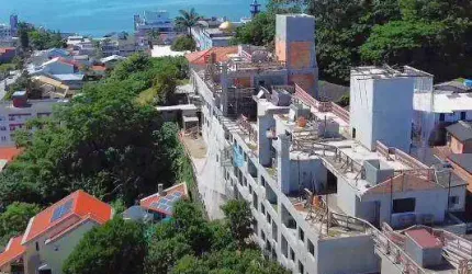 Apartamento Duplex/Cobertura à Venda em Coqueiros, Florianópolis !!