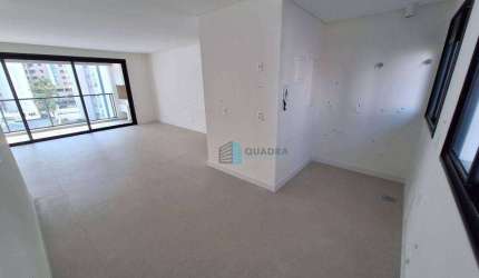 Apartamento Novo em Prédio Recém Entregue, no Centro de Florianópolis !!