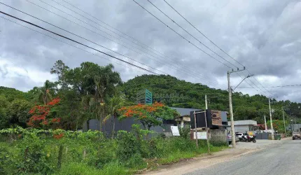 Terreno à Venda em Loteamento no Alto do Aririú, Palhoça !!