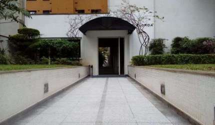 Apartamento para venda tem 80 metros quadrados com 3 quartos em Moema - São Paulo - SP