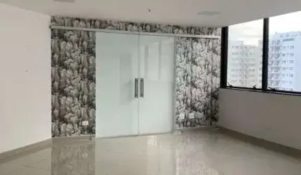 Sala Comercial à venda no condomínio Centro Empresarial Golden Star em Santana em São Paulo - SP