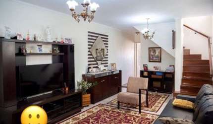 Casa para venda possui 160 metros quadrados com 3 quartos em Vila Vermelha - São Paulo - SP