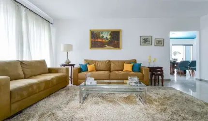 Casa à Venda em Indianópolis - São Paulo - SP